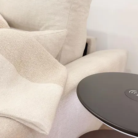 At Bilbaotown Self Check In Apartment